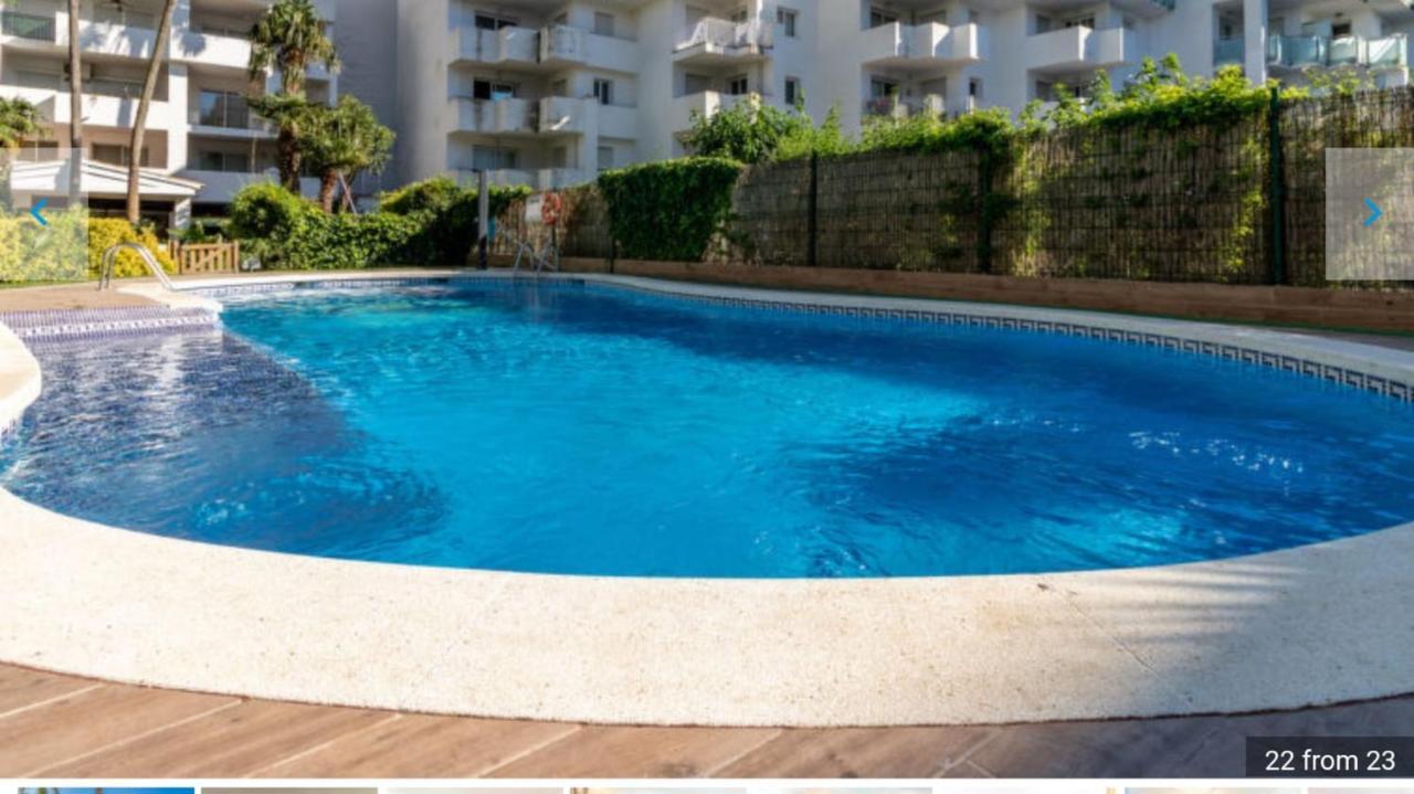 Family In With Garden And Shared Pool 60 M² Roses