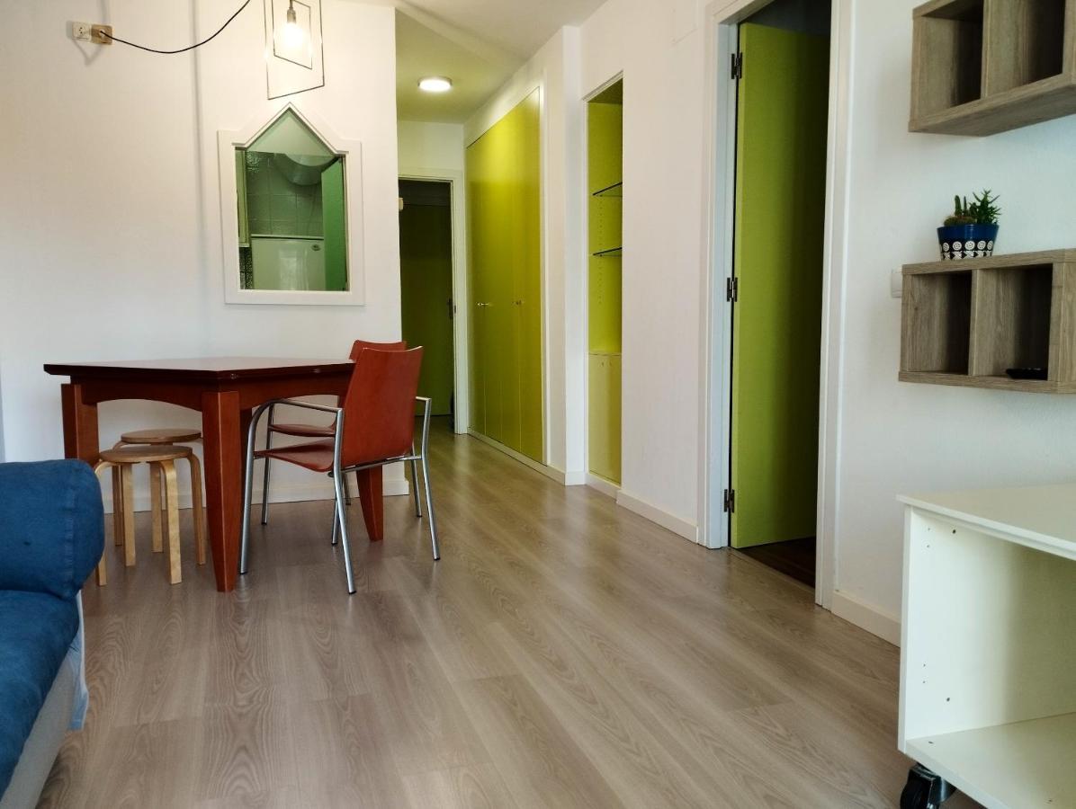 Appartement Family In With Garden And Shared Pool 60 M² Roses