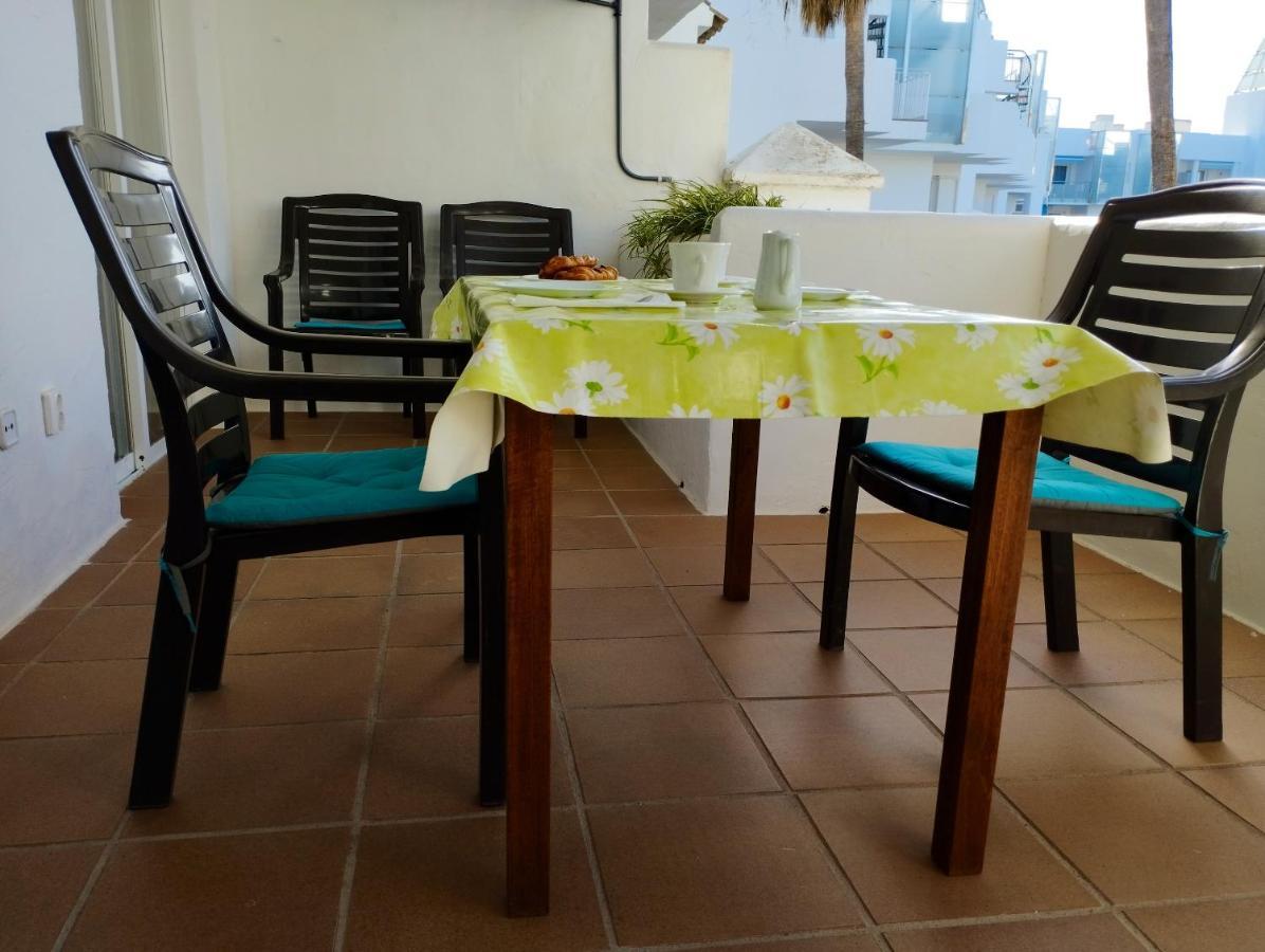 Appartement Family In With Garden And Shared Pool 60 M²