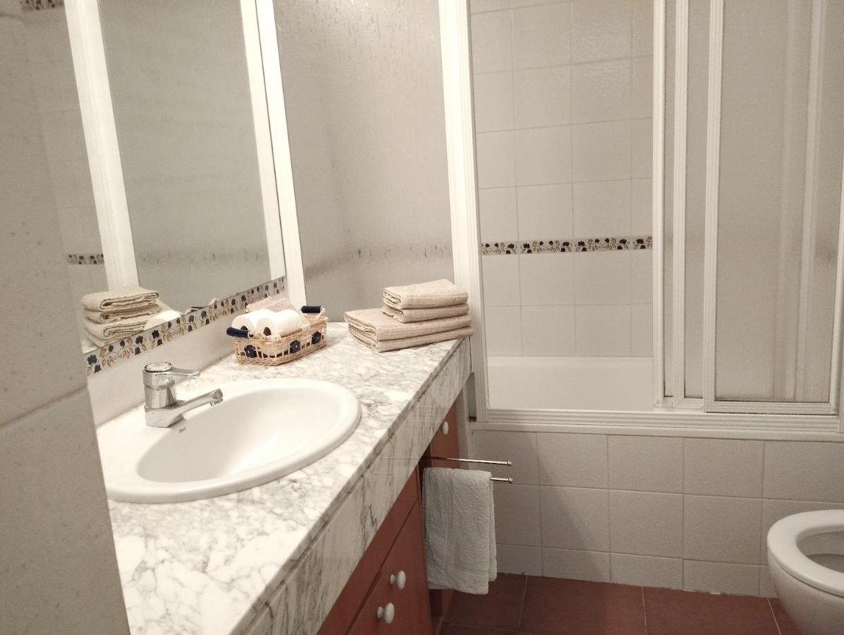 Appartement Family In With Garden And Shared Pool 60 M² *