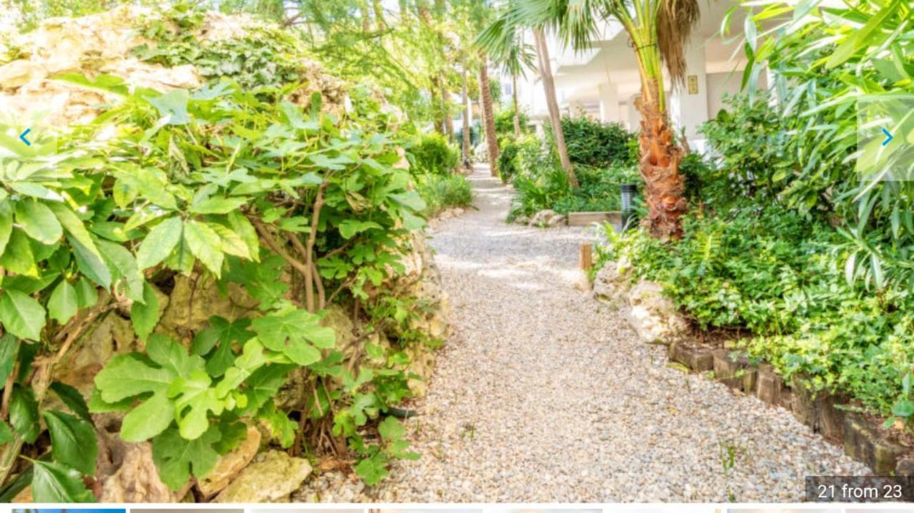 Family In With Garden And Shared Pool 60 M² Appartement *